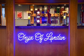 Onyx of London Bar