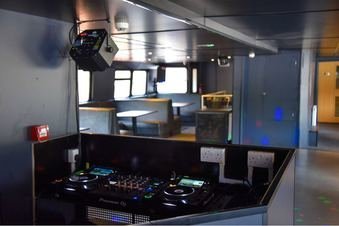 Pearl of London DJ Booth