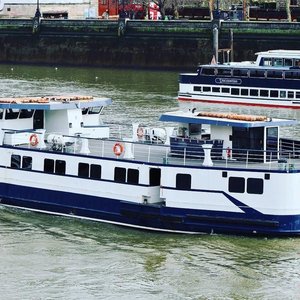 Pearl of London Gallery